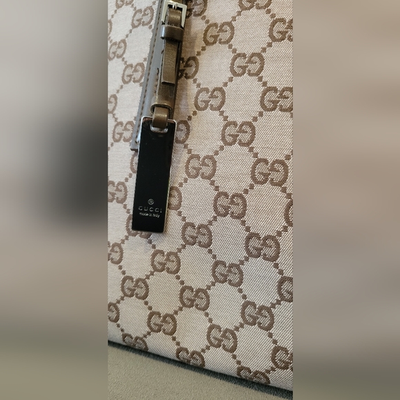 Authentic Gucci light pink monogram canvas shoulder bag - Picture 3 of 16